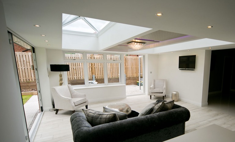 Off-the-peg or Bespoke? Which is the Right Skylight For You?